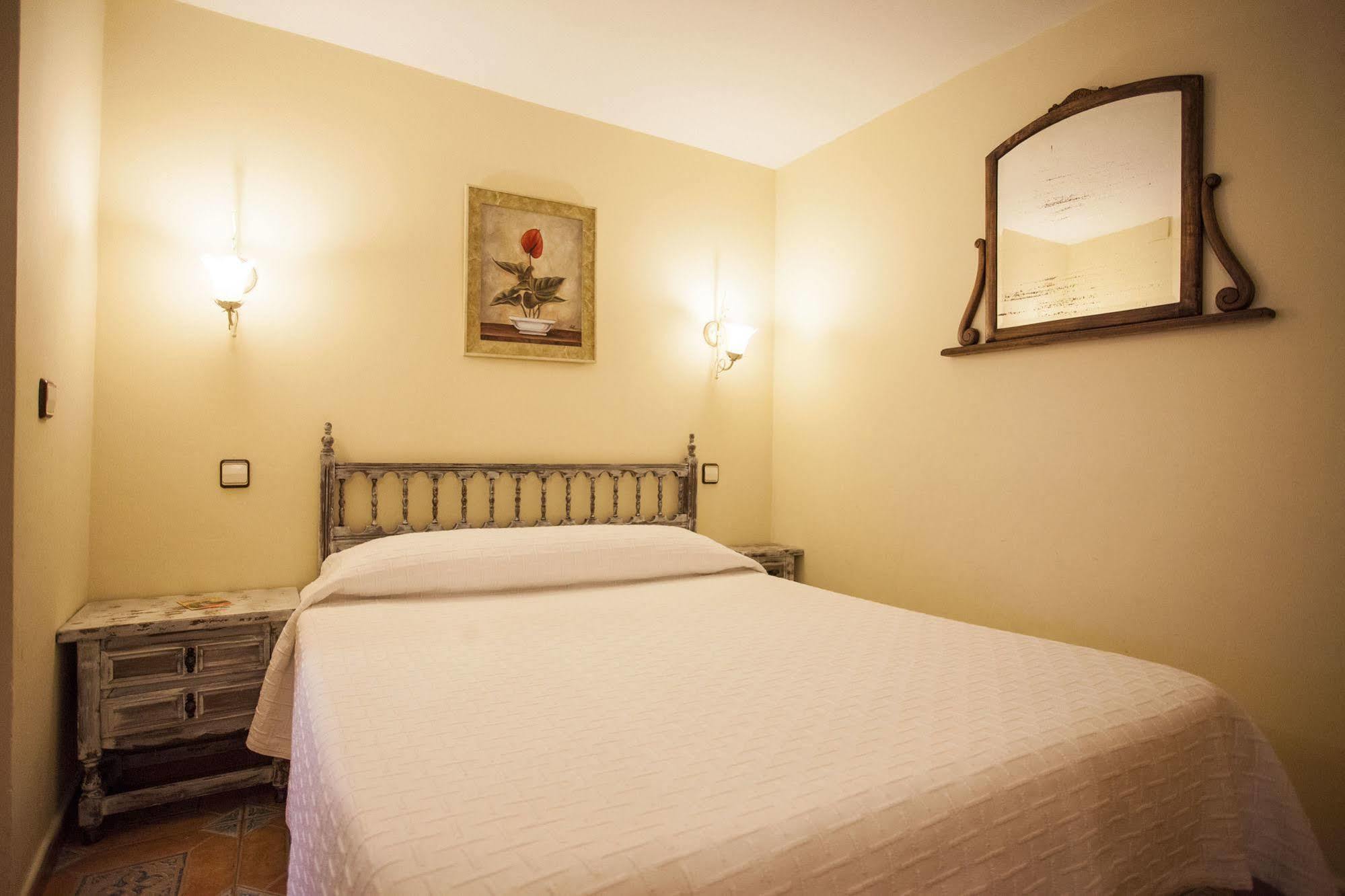 Hostal Castilla Aranjuez Zewnętrze zdjęcie