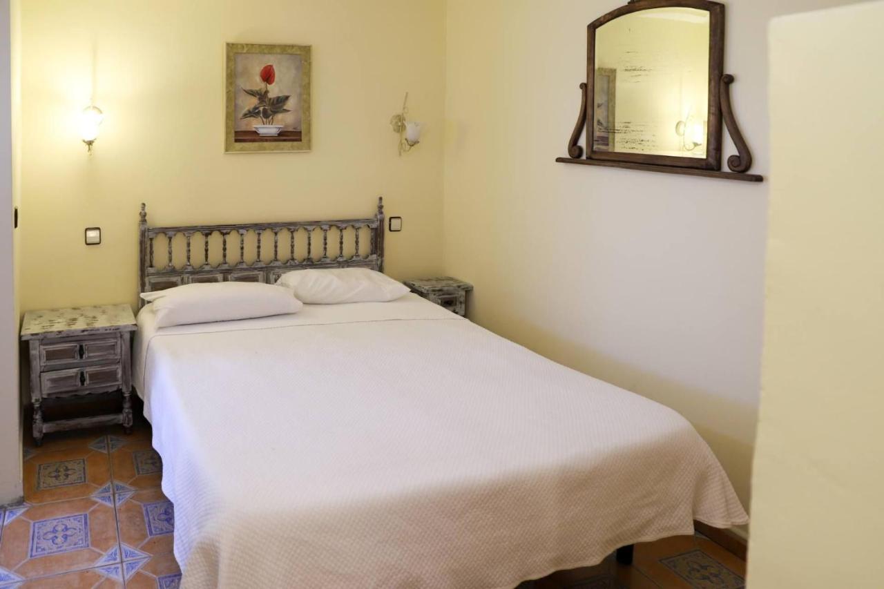 Hostal Castilla Aranjuez Zewnętrze zdjęcie